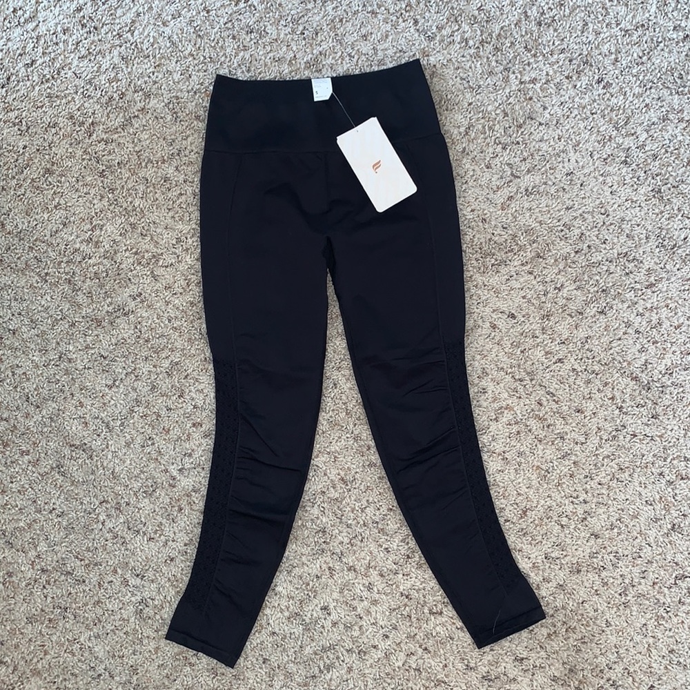 Fabletics Synch High-Waisted Perforated 7/8